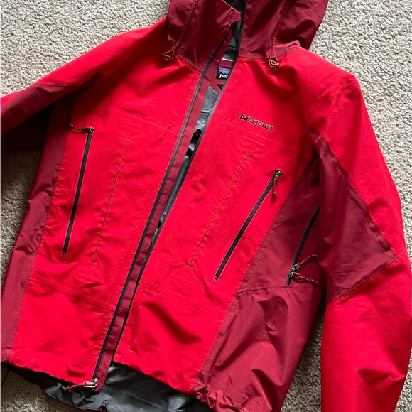 Patagonia Super Alpine Jacket: excellent condition, never worn. - Picture 3 of 8